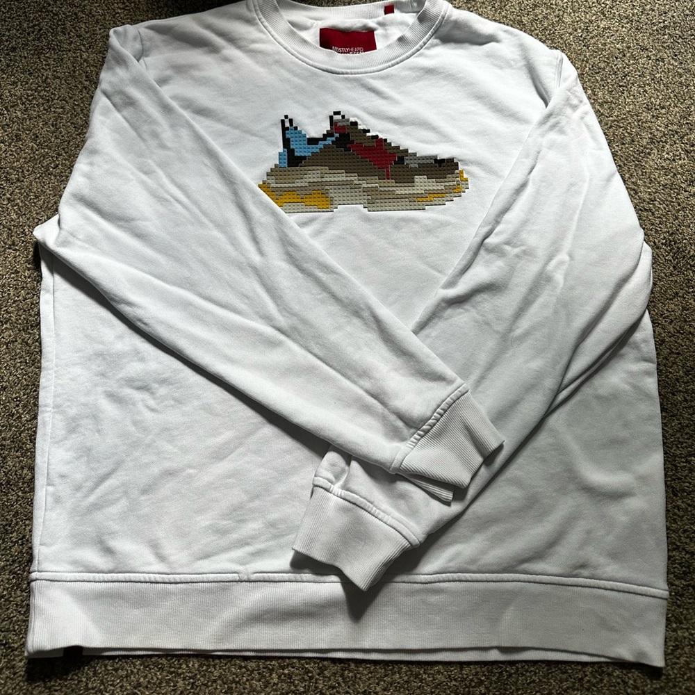Mostly heard rarely seen crew neck.B-bit